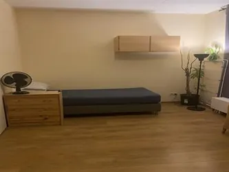 Foto van de Kamer gelegen aan de Bart Poesiatstraat in Amsterdam