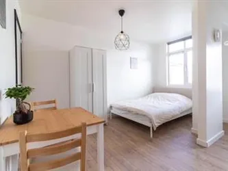 Foto van de Studio gelegen aan de Moerweg in Den Haag