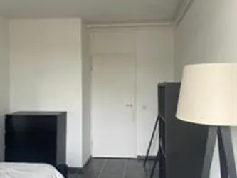 Foto van de Kamer gelegen aan de Riouwstraat in Amsterdam