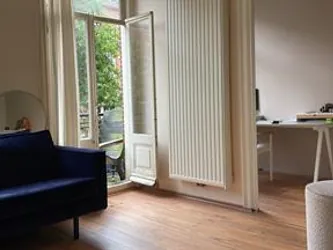 Foto van de Kamer gelegen aan de Eerste Jan van der Heijdenstraat in Amsterdam