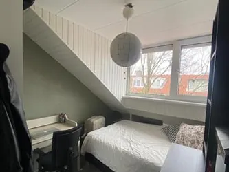 Foto van de Kamer gelegen aan de Maarsbergenstraat in Den Haag