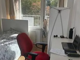 Foto van de Kamer gelegen aan de Edmond Hellenraadstraat in Rotterdam