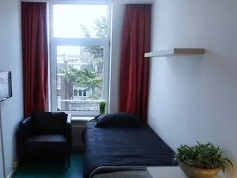Foto van de Kamer gelegen aan de Voorschoterlaan in Rotterdam