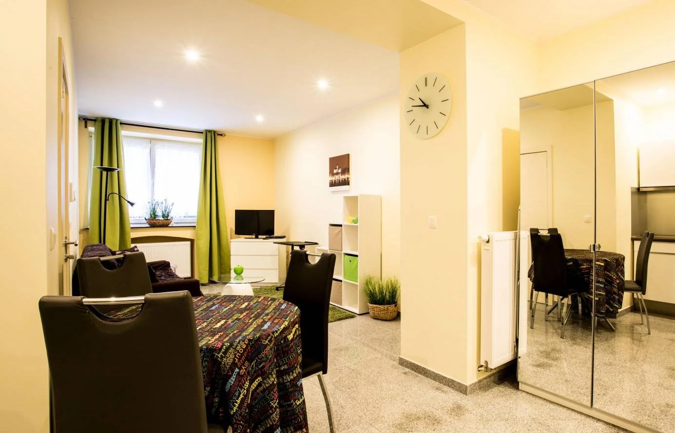 Foto van de Studio gelegen aan de Van Leijenberghlaan in Amsterdam