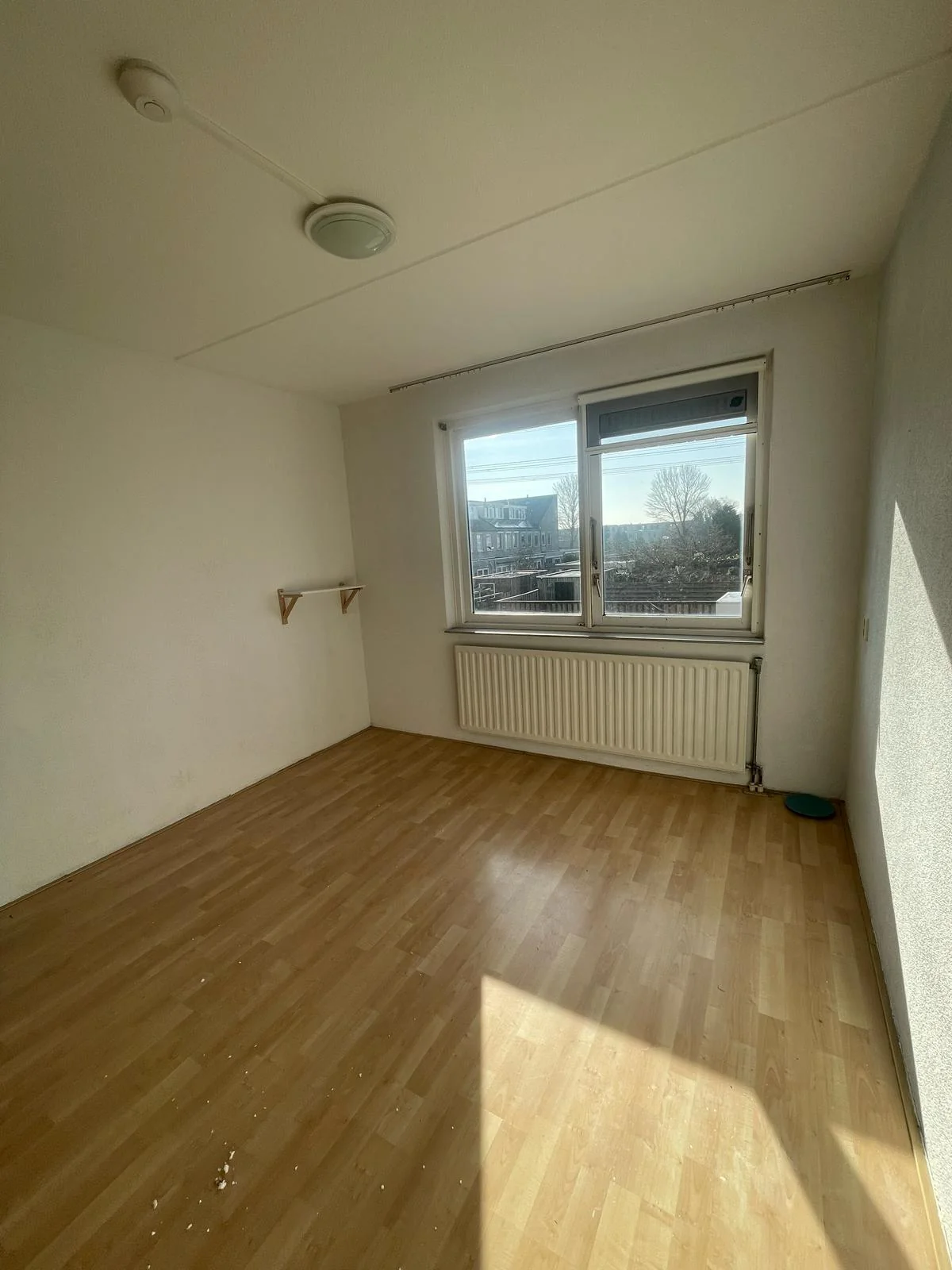 Foto van de Kamer gelegen aan de Barbara van Meertenstraat in Amsterdam
