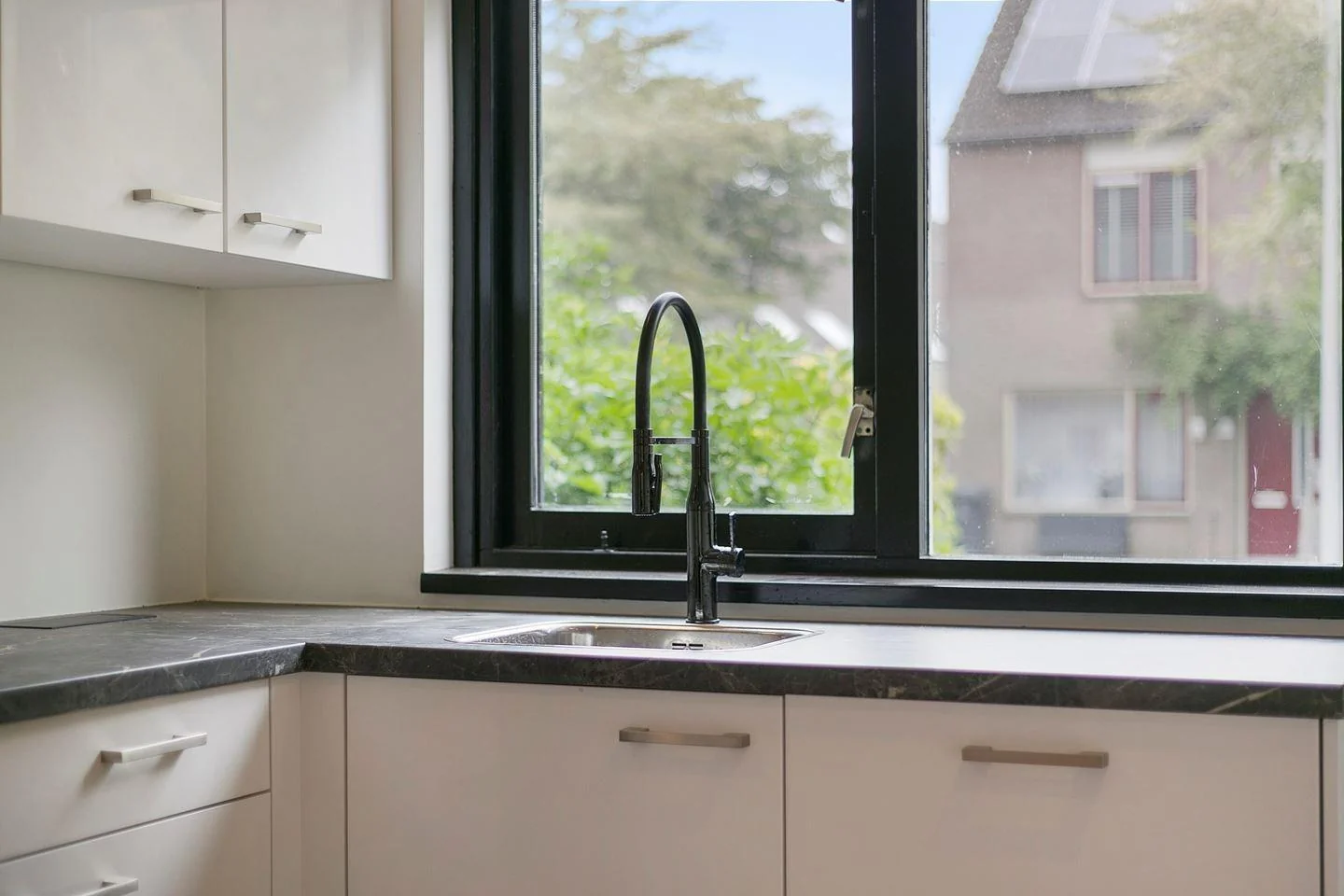 Foto van de Kamer gelegen aan de Tekkopstraat in Amsterdam