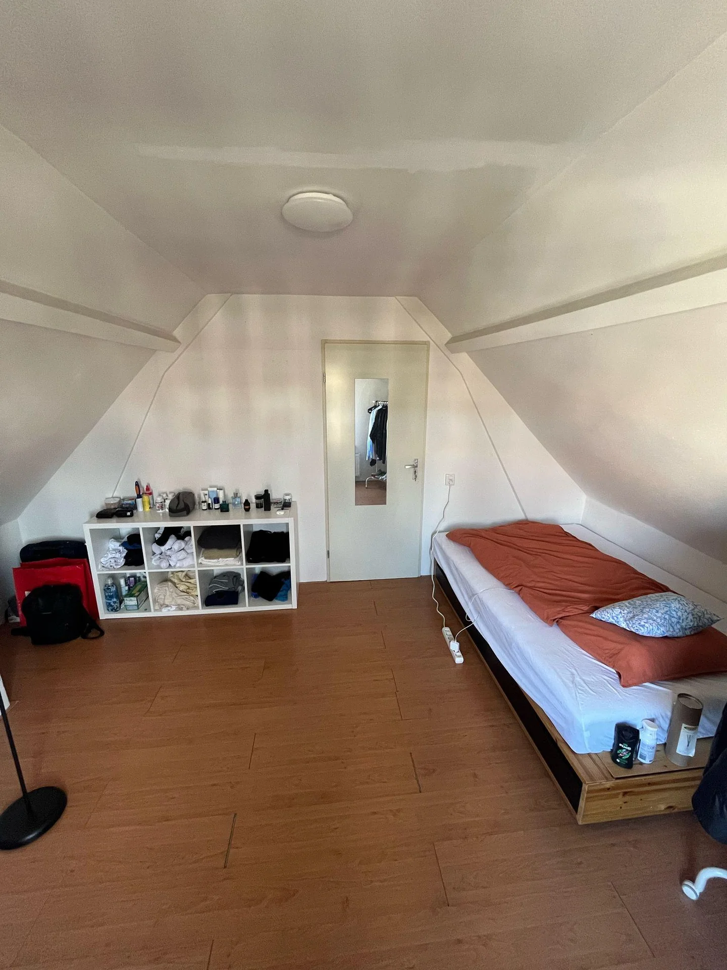 Foto van de Kamer gelegen aan de Nieuwe Binnenweg in Rotterdam