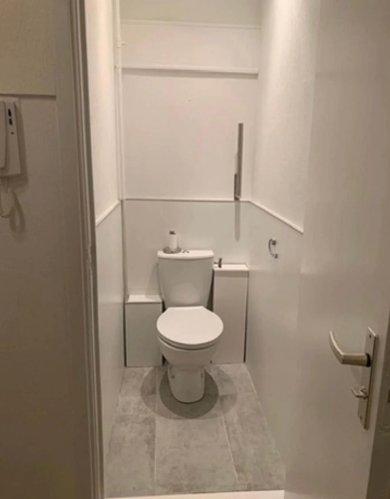 Foto van de Kamer gelegen aan de Burgemeester De Vlugtlaan in Amsterdam