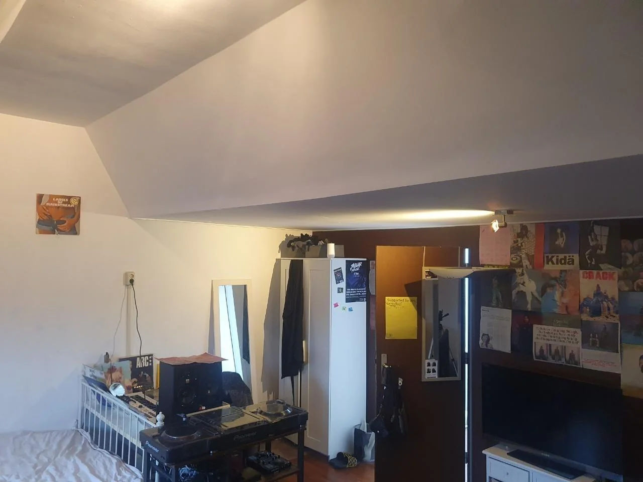 Foto van de Kamer gelegen aan de Oppenheimstraat in Rotterdam