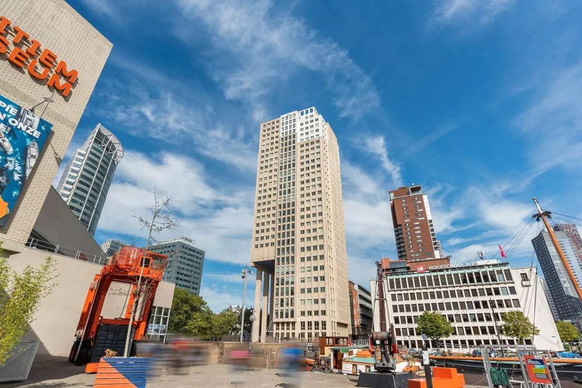 Foto van de Appartement gelegen aan de Blaak in Rotterdam