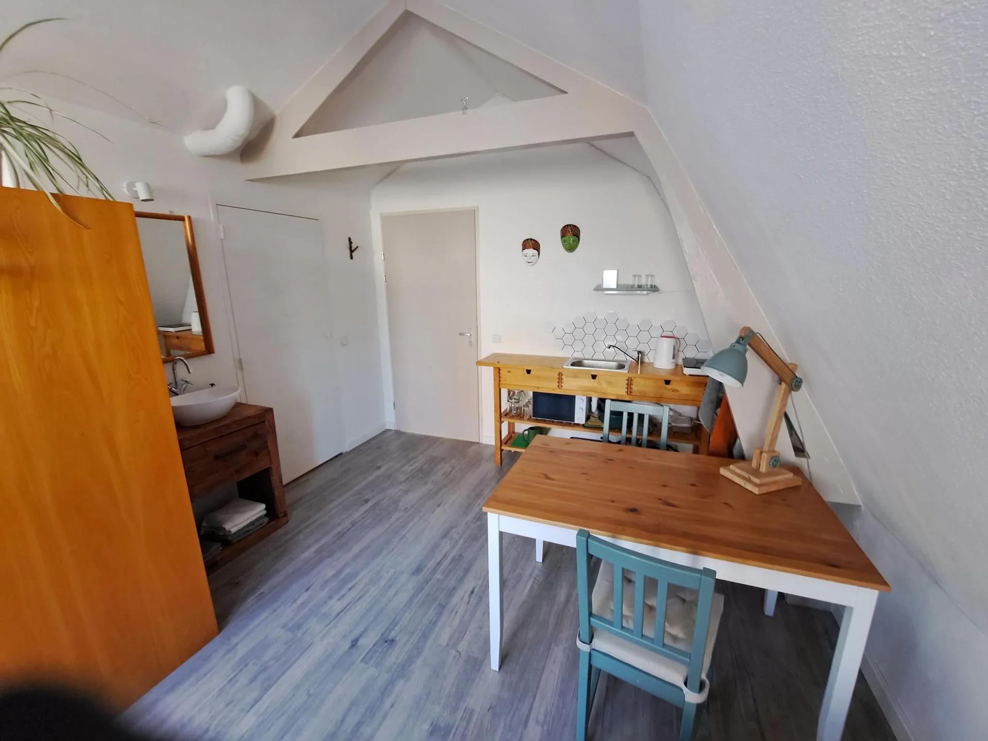 Foto van de Kamer gelegen aan de Grote Visserijstraat in Rotterdam