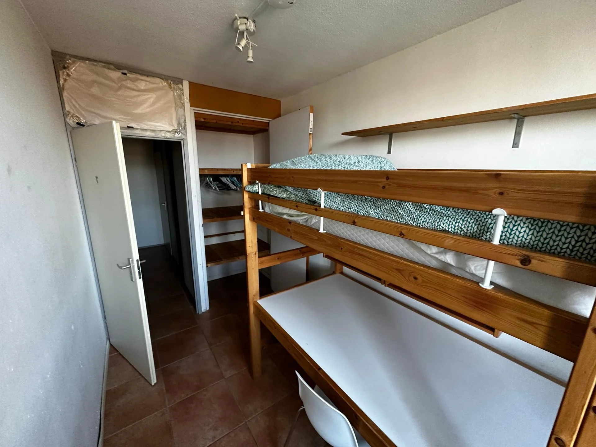 Foto van de Kamer gelegen aan de Coehoornsingel in Groningen