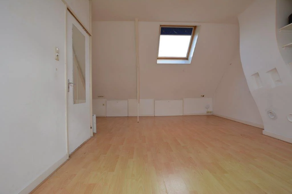Foto van de Kamer gelegen aan de Tweede Willemstraat in Groningen