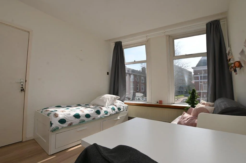 Foto van de Kamer gelegen aan de Emmastraat in Groningen