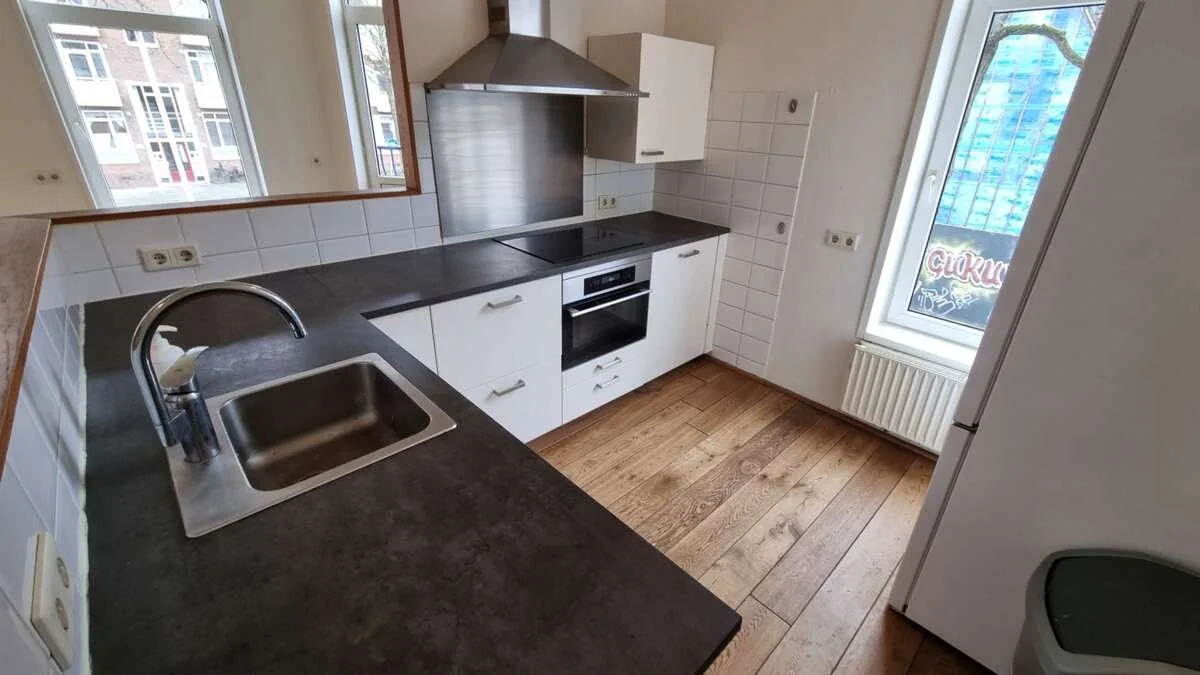 Foto van de Appartement gelegen aan de Dordtsestraatweg in Rotterdam