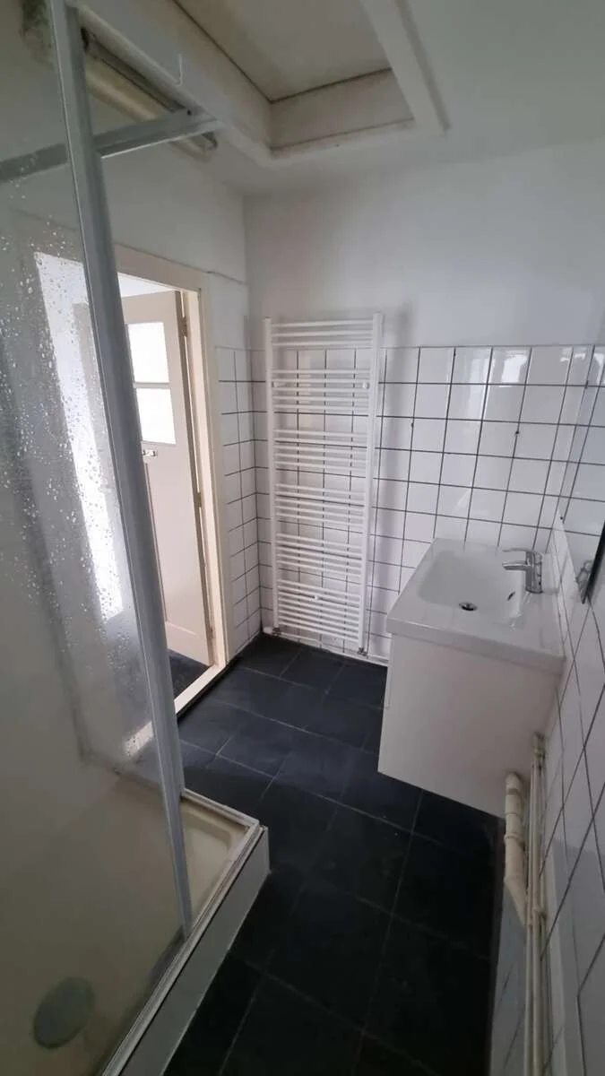 Foto van de Appartement gelegen aan de Dordtsestraatweg in Rotterdam