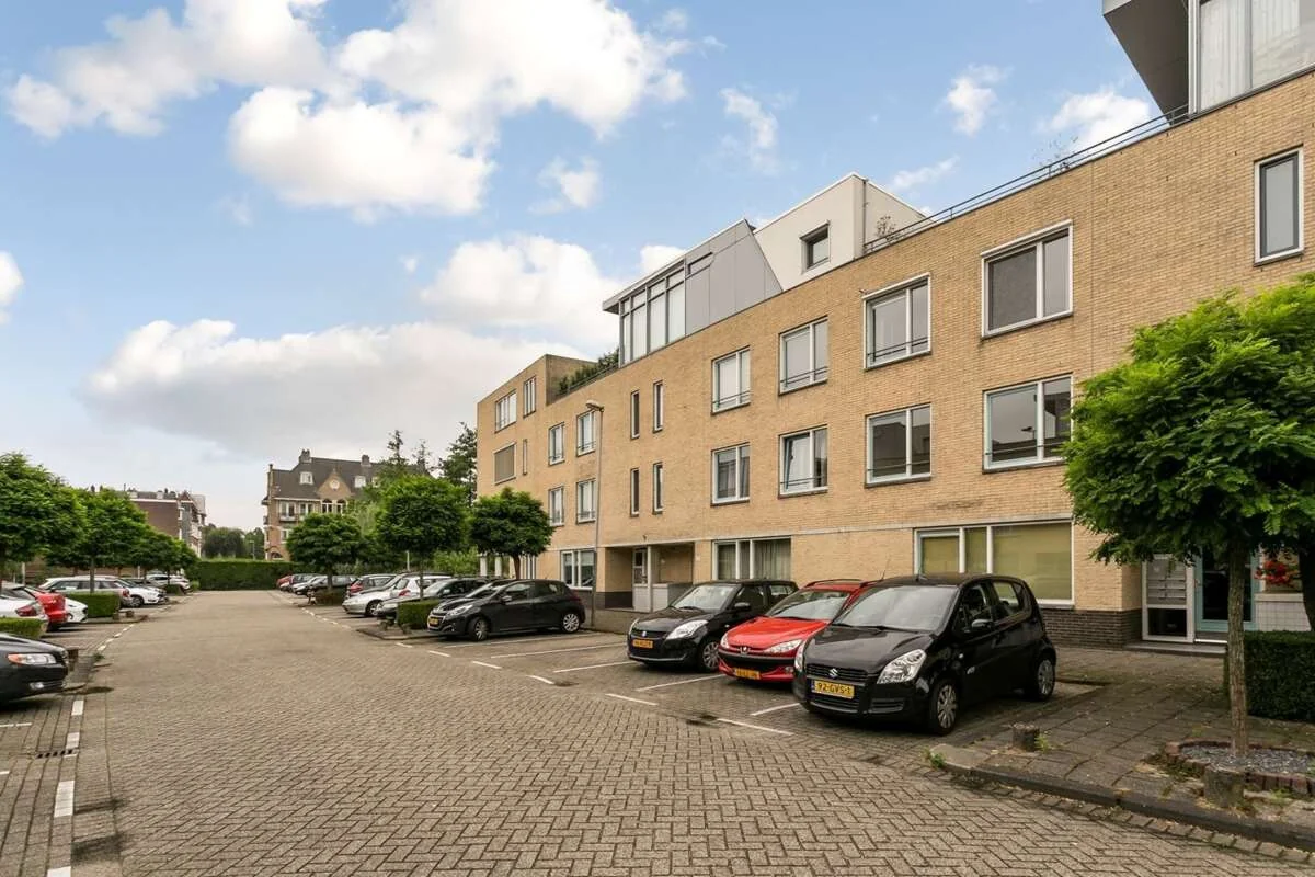 Foto van de Appartement gelegen aan de Hermonlaan in Rotterdam