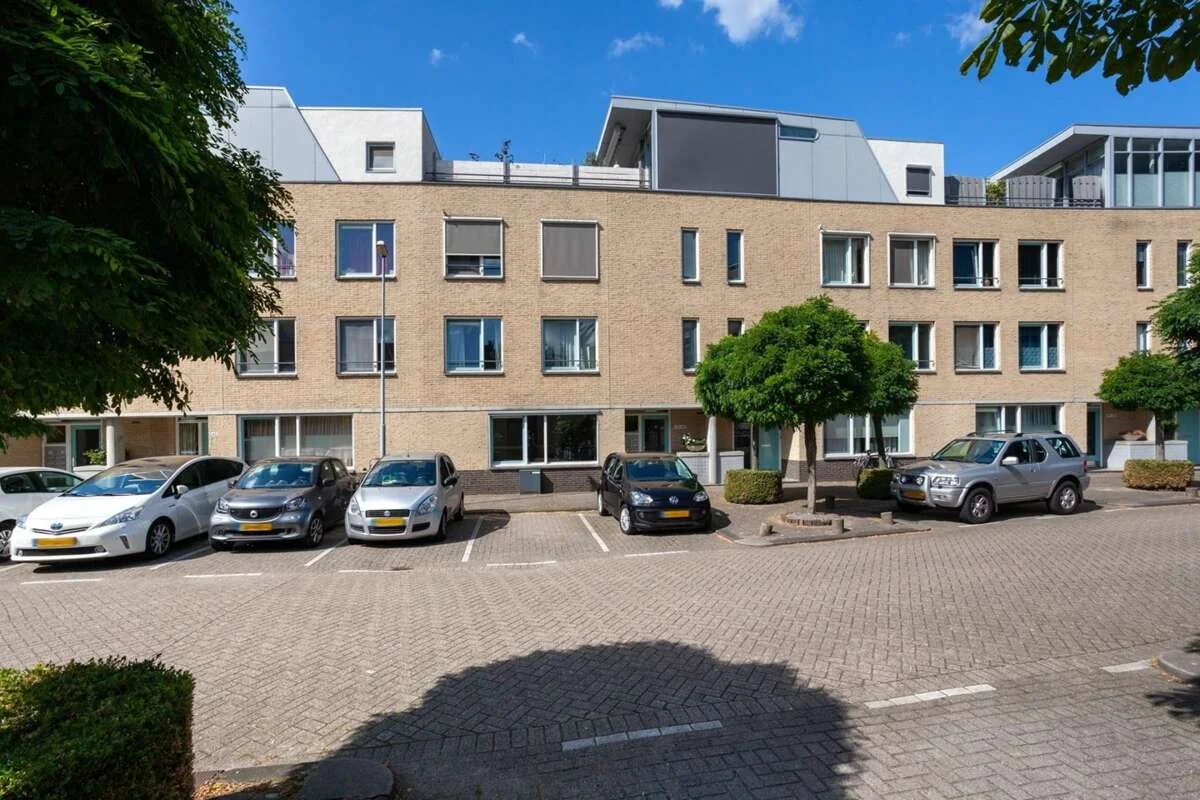 Foto van de Appartement gelegen aan de Hermonlaan in Rotterdam