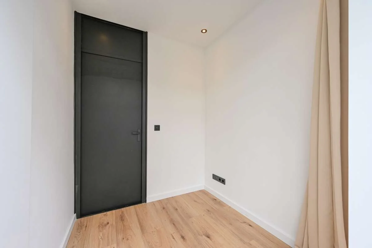 Foto van de Appartement gelegen aan de Mathenesserdijk in Rotterdam