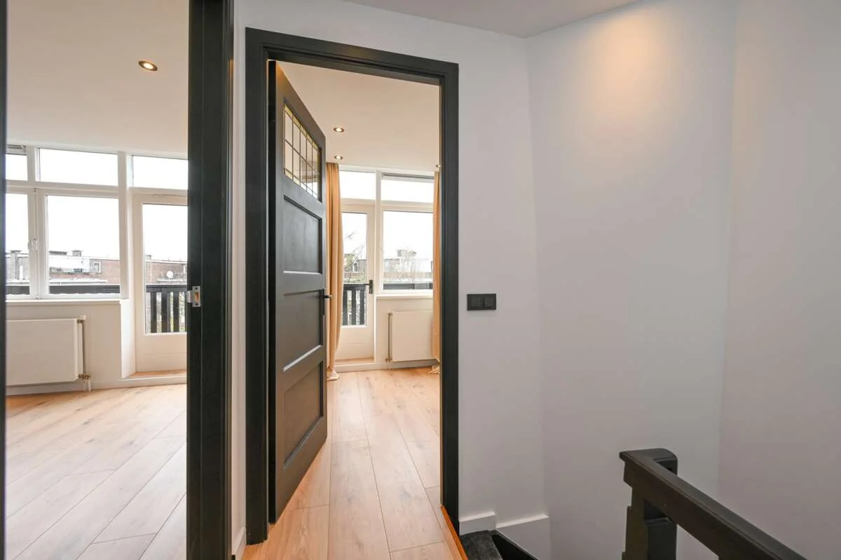 Foto van de Appartement gelegen aan de Mathenesserdijk in Rotterdam