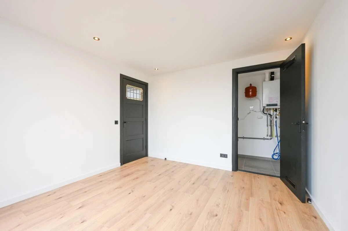 Foto van de Appartement gelegen aan de Mathenesserdijk in Rotterdam