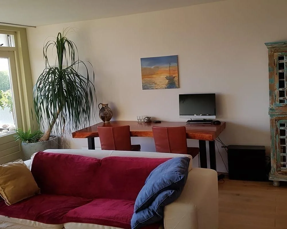 Foto van de Kamer gelegen aan de Admiraliteitskade in Rotterdam