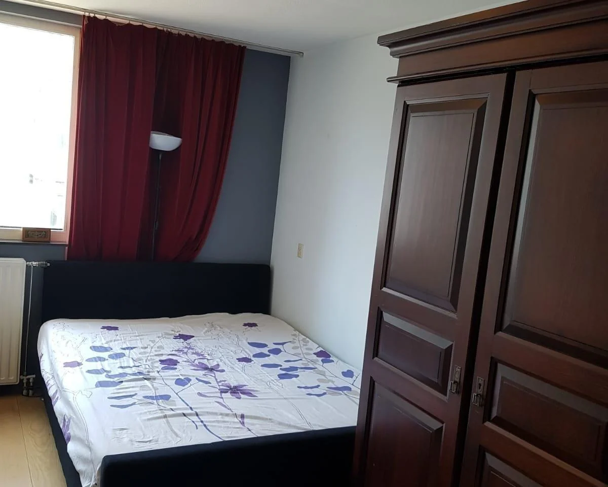 Foto van de Kamer gelegen aan de Admiraliteitskade in Rotterdam