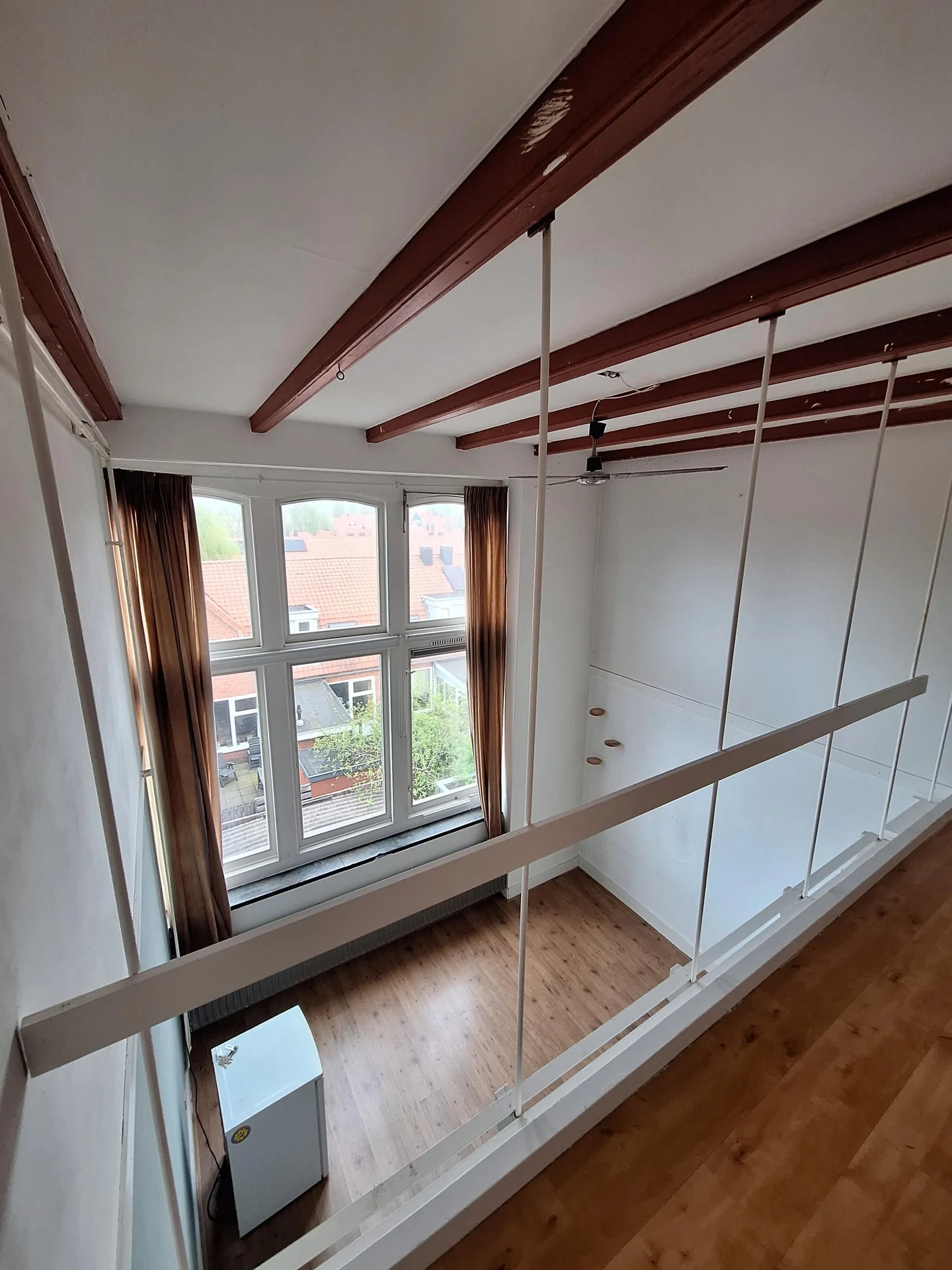 Foto van de Kamer gelegen aan de Cortinghlaan in Groningen