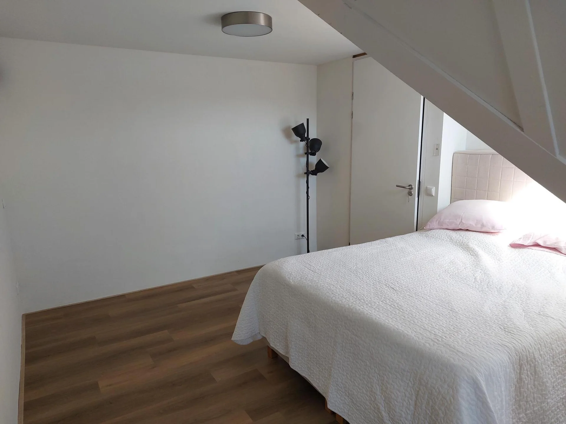 Foto van de Kamer gelegen aan de Haarzichtlaan in Vleuten