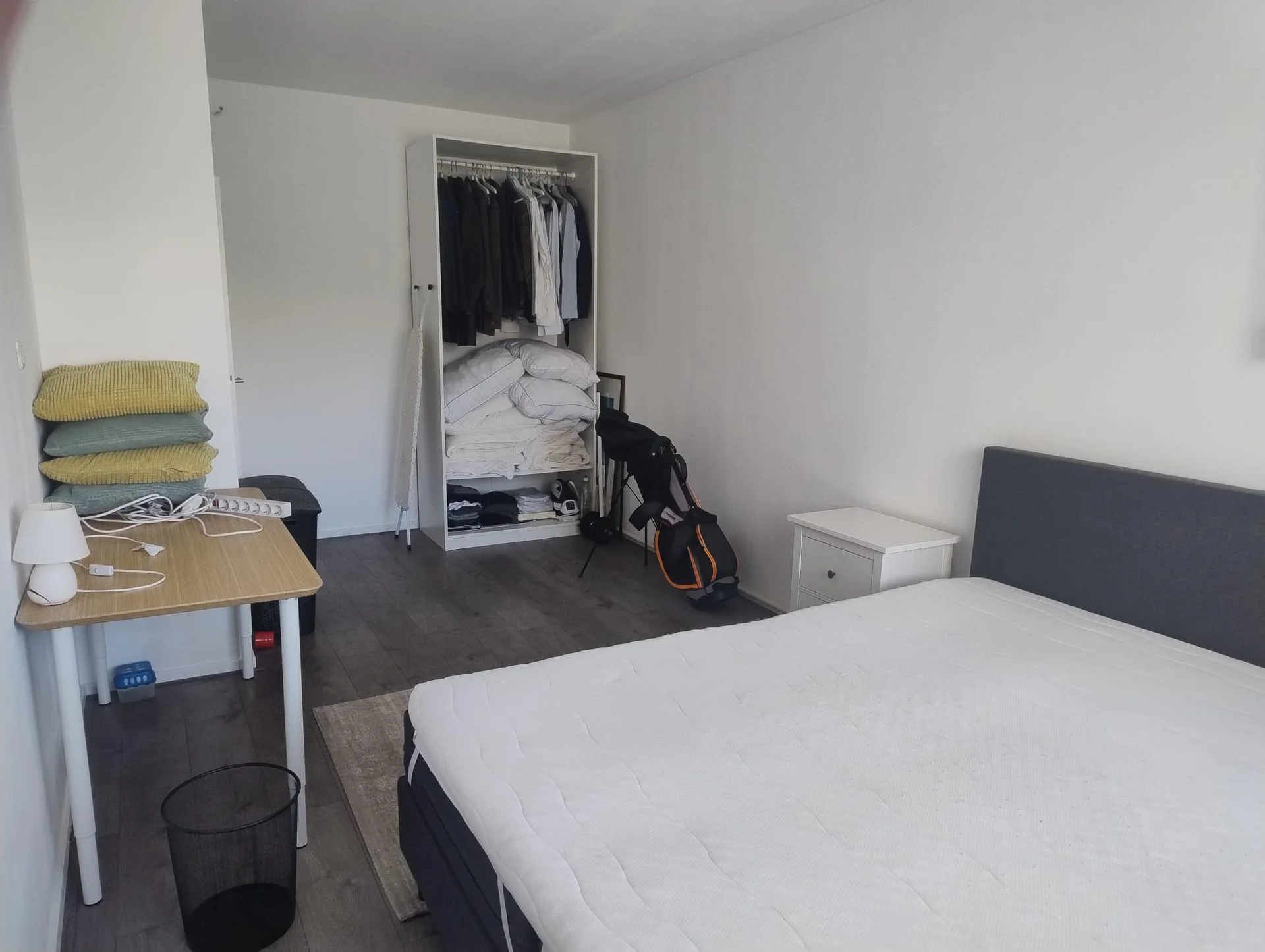Foto van de Kamer gelegen aan de Sinnigvelderstraat in Weesp