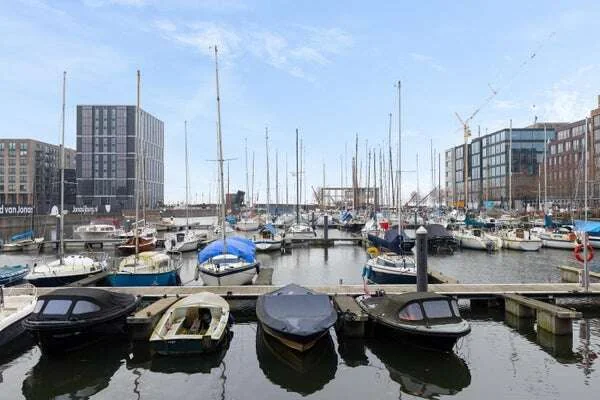 Foto van de Appartement gelegen aan de Brigantijnkade in Amsterdam
