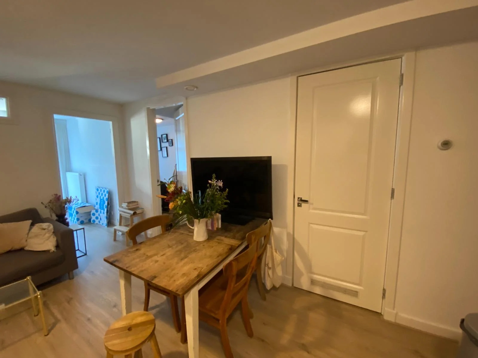 Foto van de Kamer gelegen aan de Bilderdijkstraat in Amsterdam