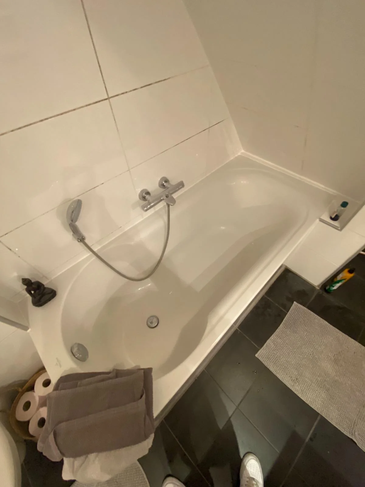 Foto van de Kamer gelegen aan de Bilderdijkstraat in Amsterdam