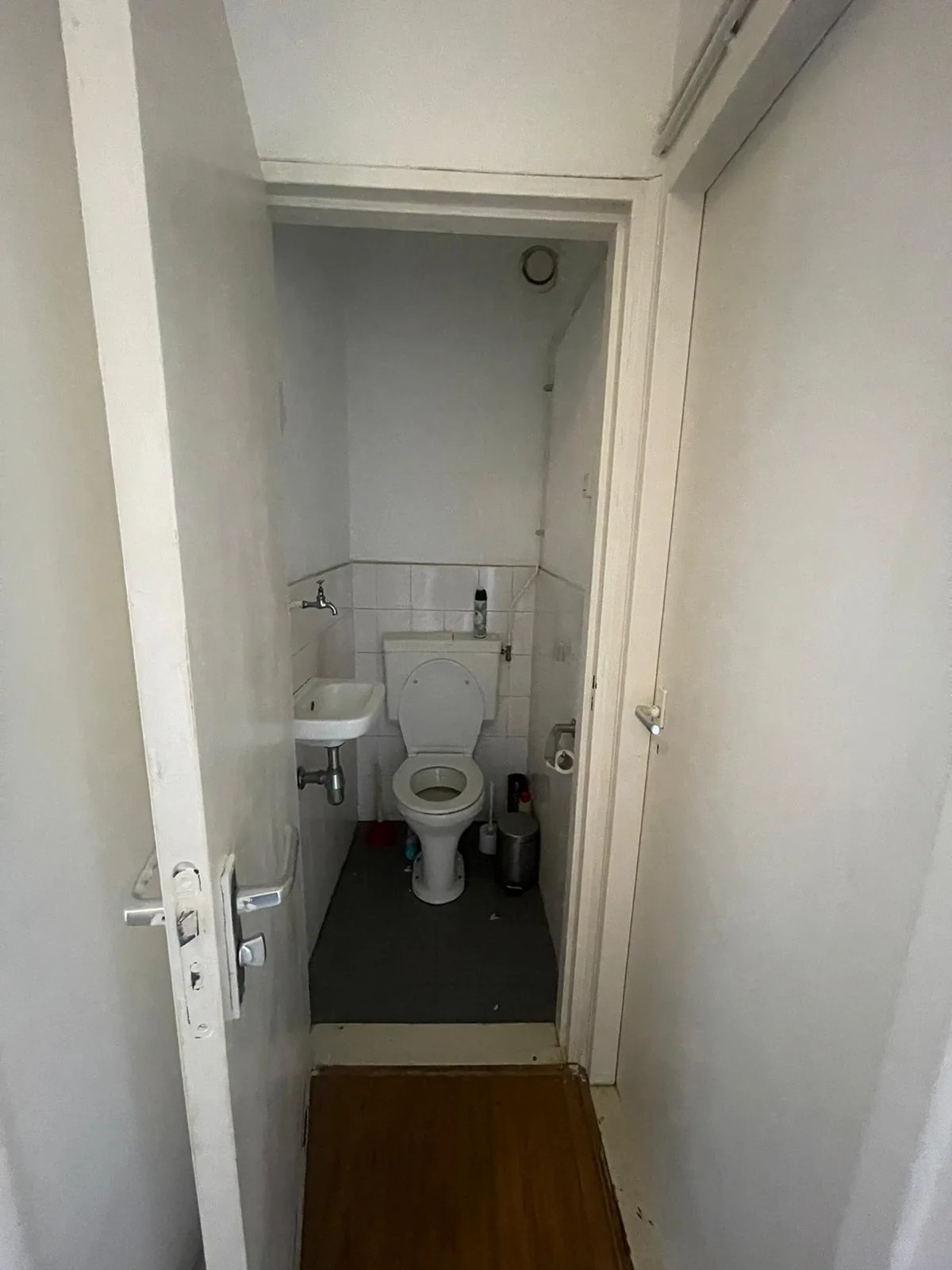 Foto van de Kamer gelegen aan de Mariniersweg in Rotterdam
