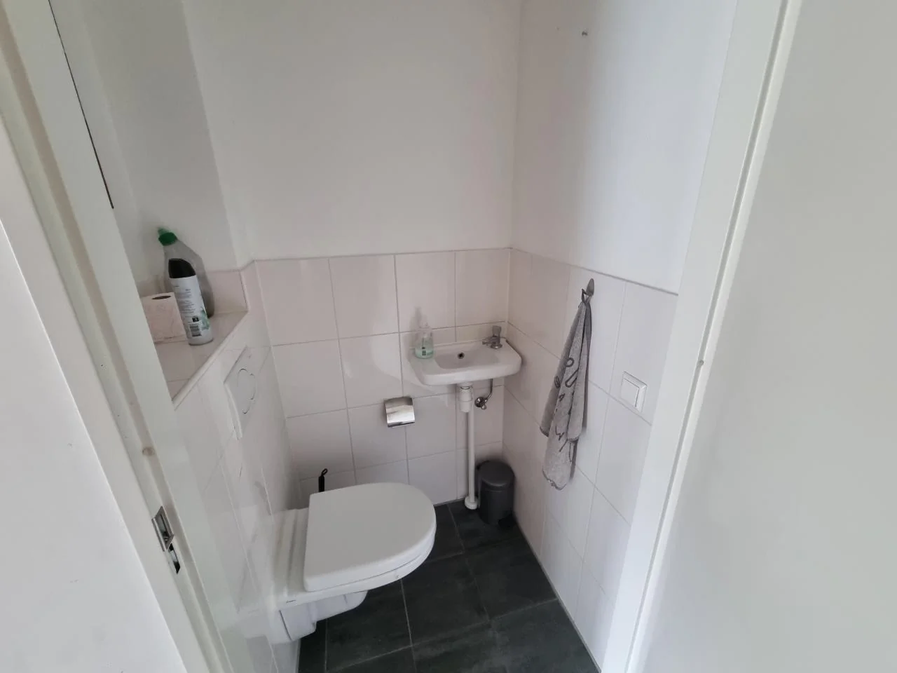 Foto van de Kamer gelegen aan de Elemastraat in Nieuw-Vennep