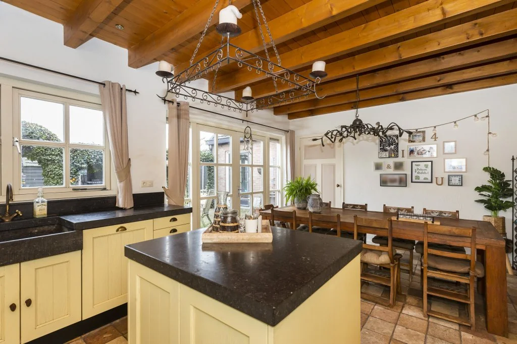 Foto van de Appartement gelegen aan de Voorstraat in Made