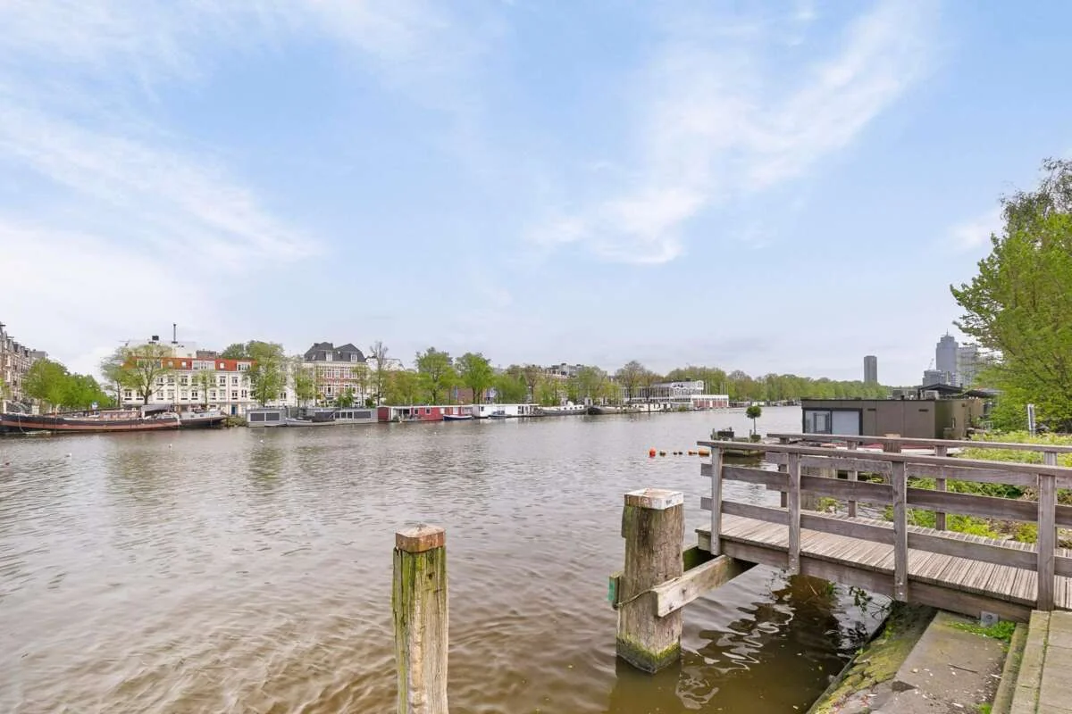 Foto van de Appartement gelegen aan de Rustenburgerstraat in Amsterdam