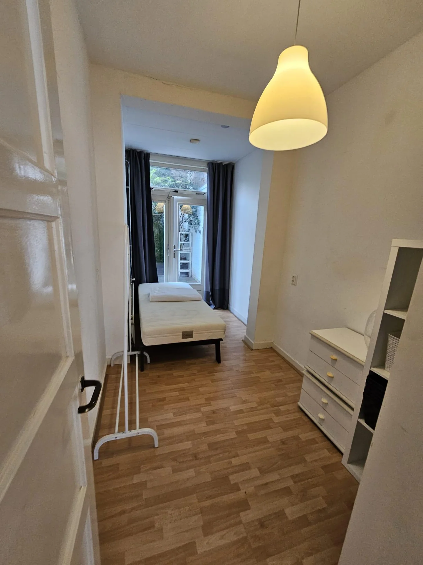 Foto van de Kamer gelegen aan de Amandelstraat in Utrecht