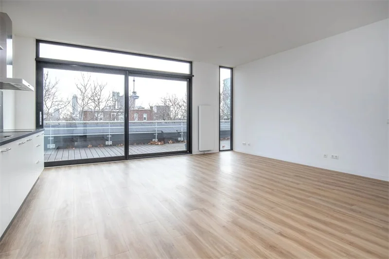 Foto van de Appartement gelegen aan de Westzeedijk in Rotterdam