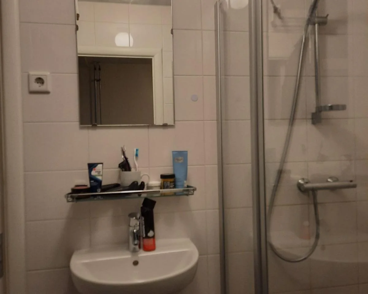 Foto van de Kamer gelegen aan de Woutertje Pietersestraat in Amsterdam