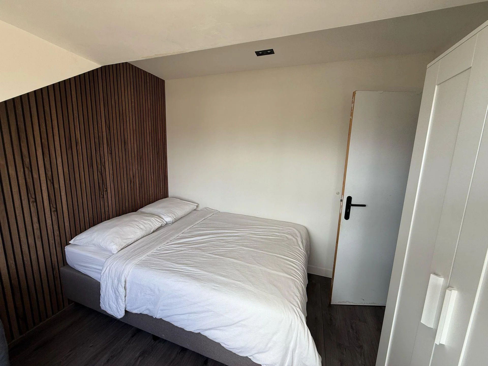 Foto van de Kamer gelegen aan de Helena Kuipers-Rietberghof in Amsterdam