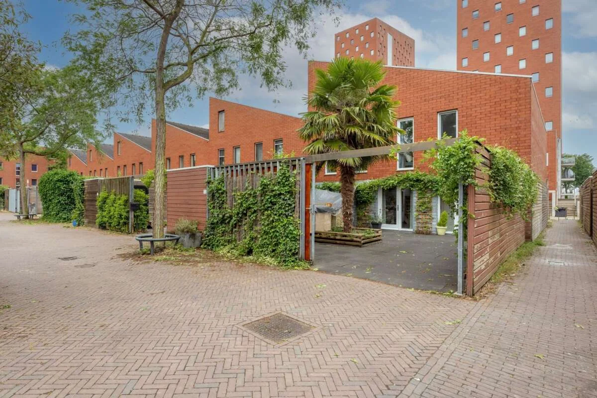Foto van de Appartement gelegen aan de Dukdalfpad in Rotterdam