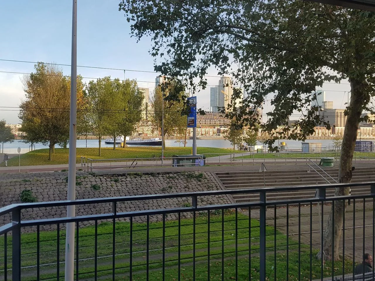 Foto van de Appartement gelegen aan de Hellevoetstraat in Rotterdam
