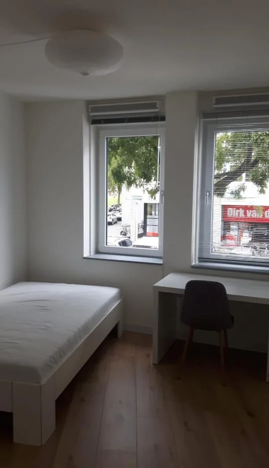 Foto van de Appartement gelegen aan de Hellevoetstraat in Rotterdam