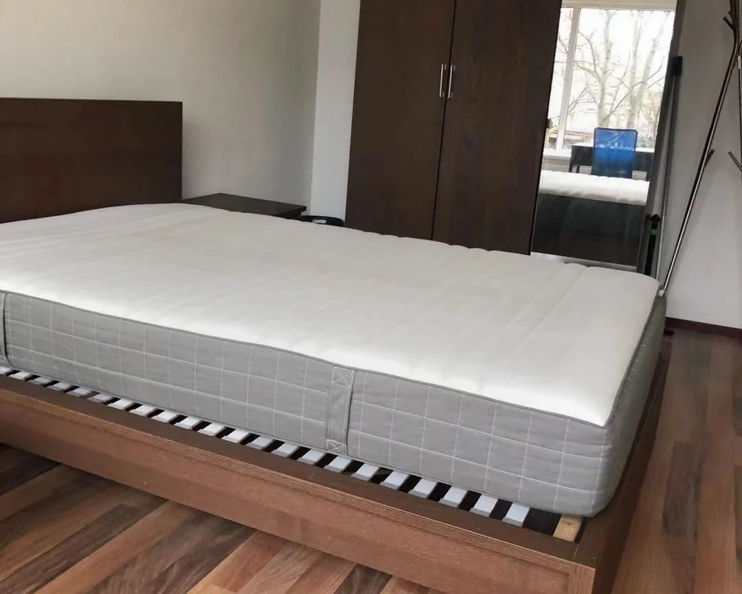 Foto van de Kamer gelegen aan de Admiraal de Ruyterweg in Rotterdam