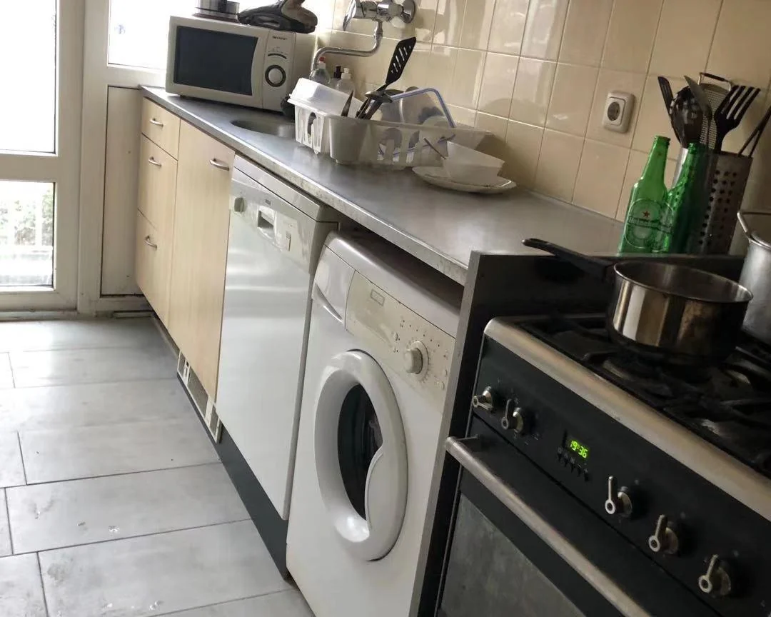 Foto van de Kamer gelegen aan de Admiraal de Ruyterweg in Rotterdam