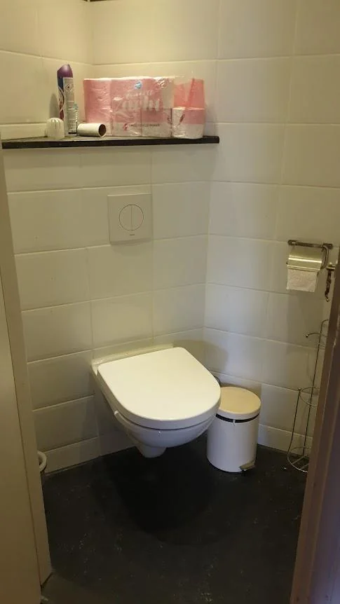 Foto van de Kamer gelegen aan de Admiraal de Ruyterweg in Rotterdam