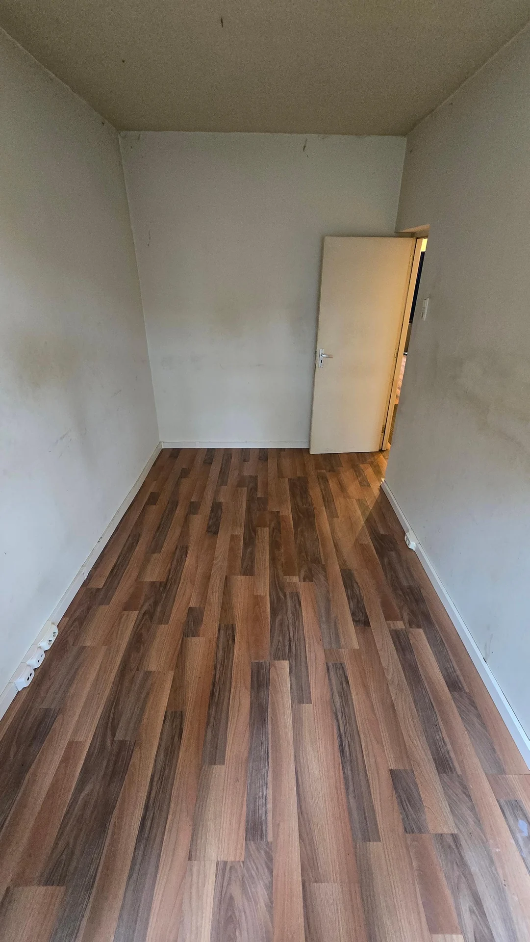 Foto van de Kamer gelegen aan de Admiraal de Ruyterweg in Rotterdam