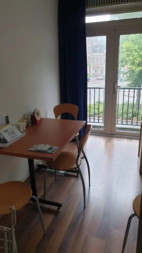 Foto van de Kamer gelegen aan de Admiraal de Ruyterweg in Rotterdam