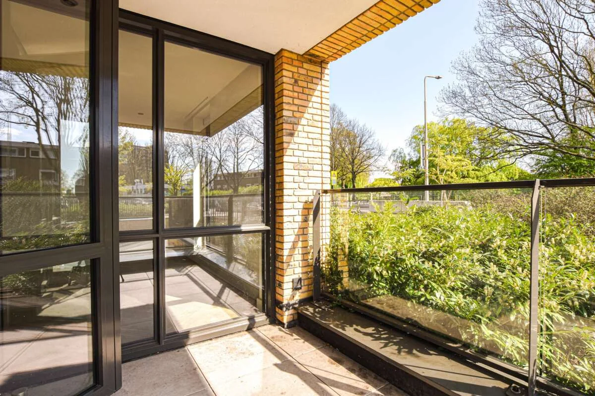 Foto van de Appartement gelegen aan de Kostverlorenhof in Amstelveen